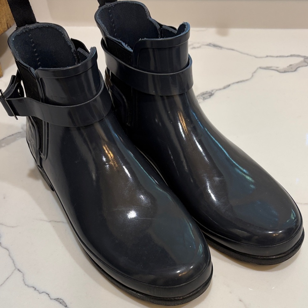 Hunter Chelsea quilted glass slate gray boots, Size 11